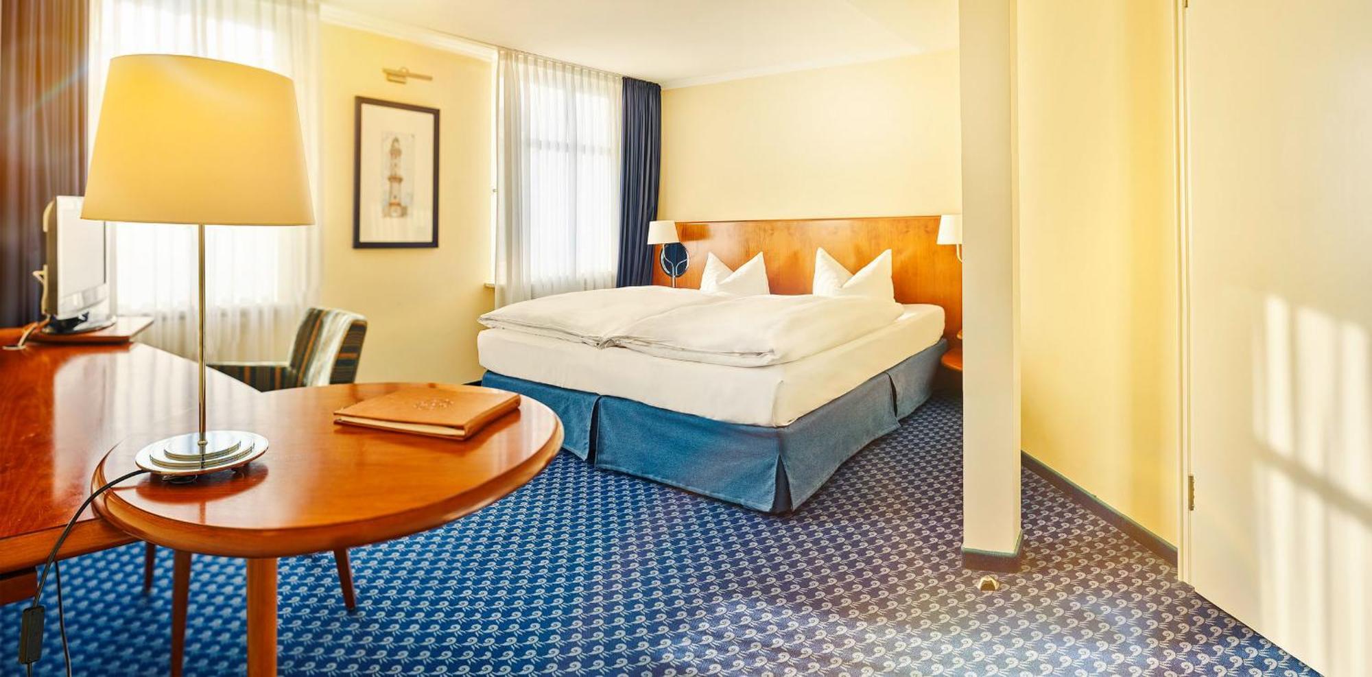 Neptun Hotel Ostseebad Kühlungsborn Стая снимка